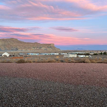 Page Arizona Border Town- Crimson Suite, Desert Canyon Getaway With Views 빅 워터 외부 사진