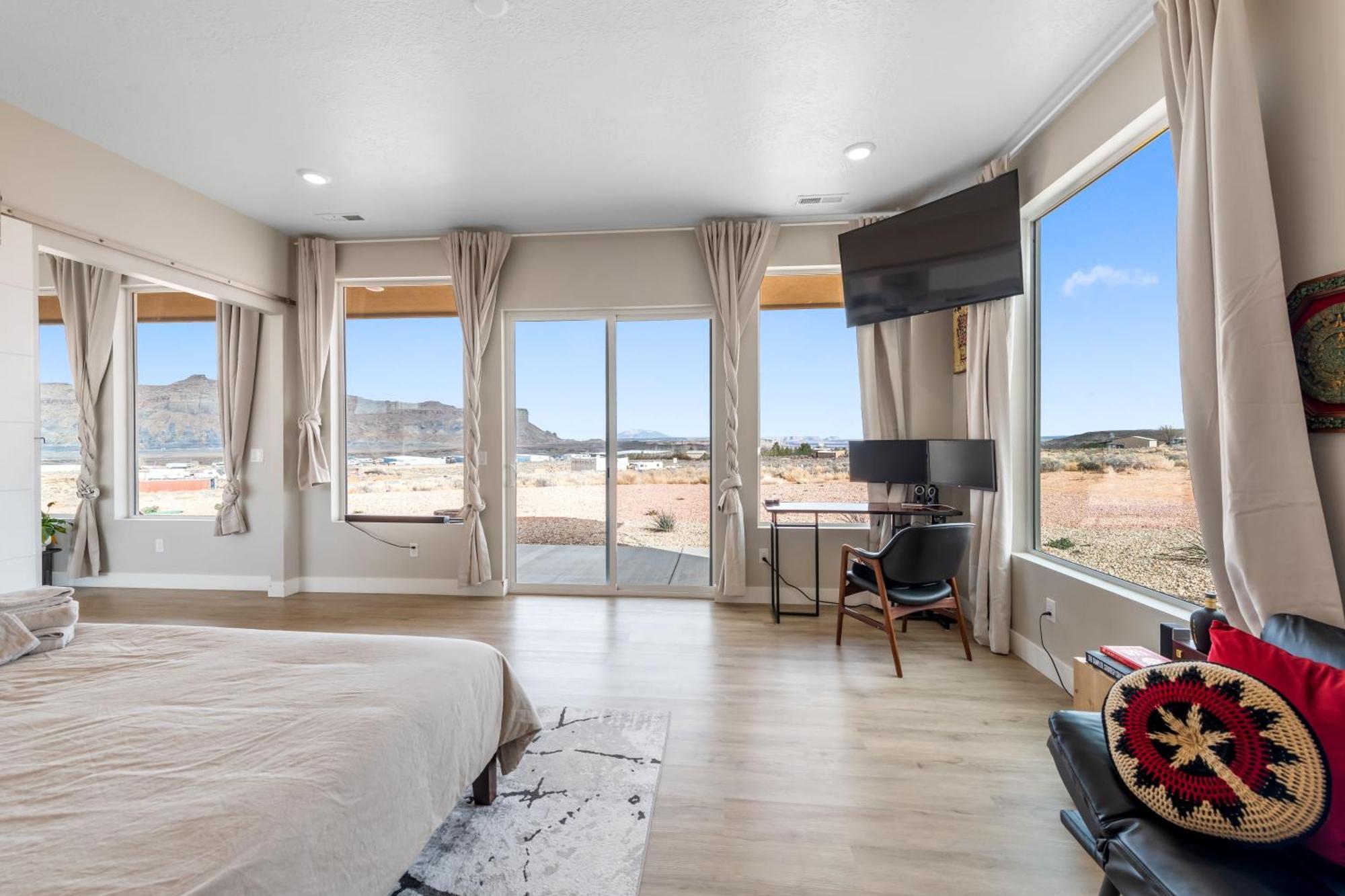 Page Arizona Border Town- Crimson Suite, Desert Canyon Getaway With Views 빅 워터 외부 사진